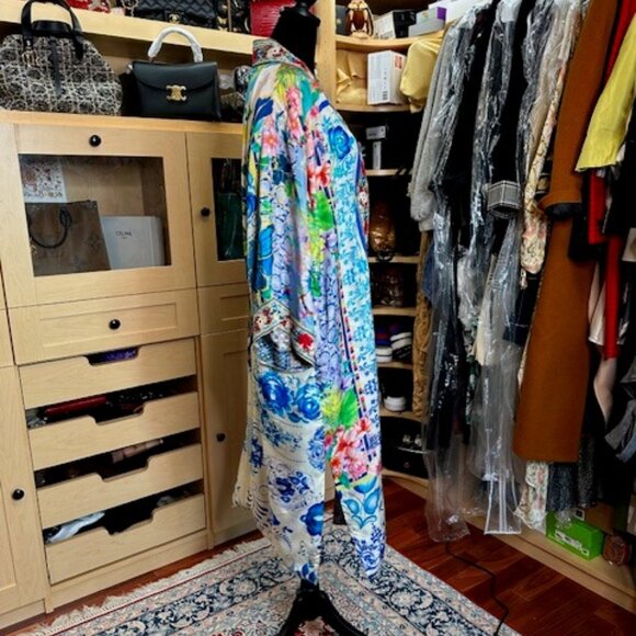 JOHNNY WAS REVERSIBLE SIZE M BRAND NEW KIMONO
